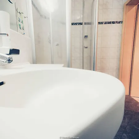 Ξενοδοχείο Bellevue 3*