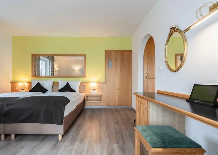 Bellevue Hotell 3*